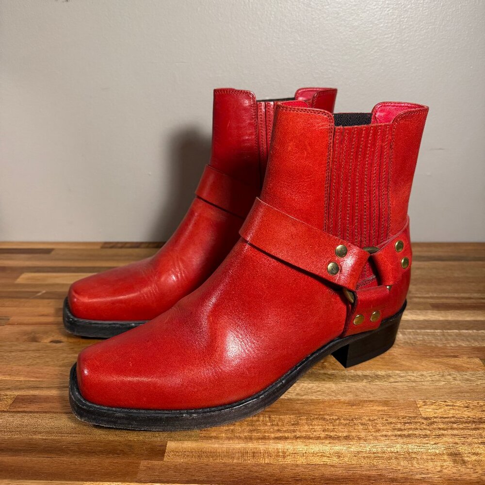 RE/DONE SHort Calvary Square Toe Boot Harness  Biker Boot Cherry Red